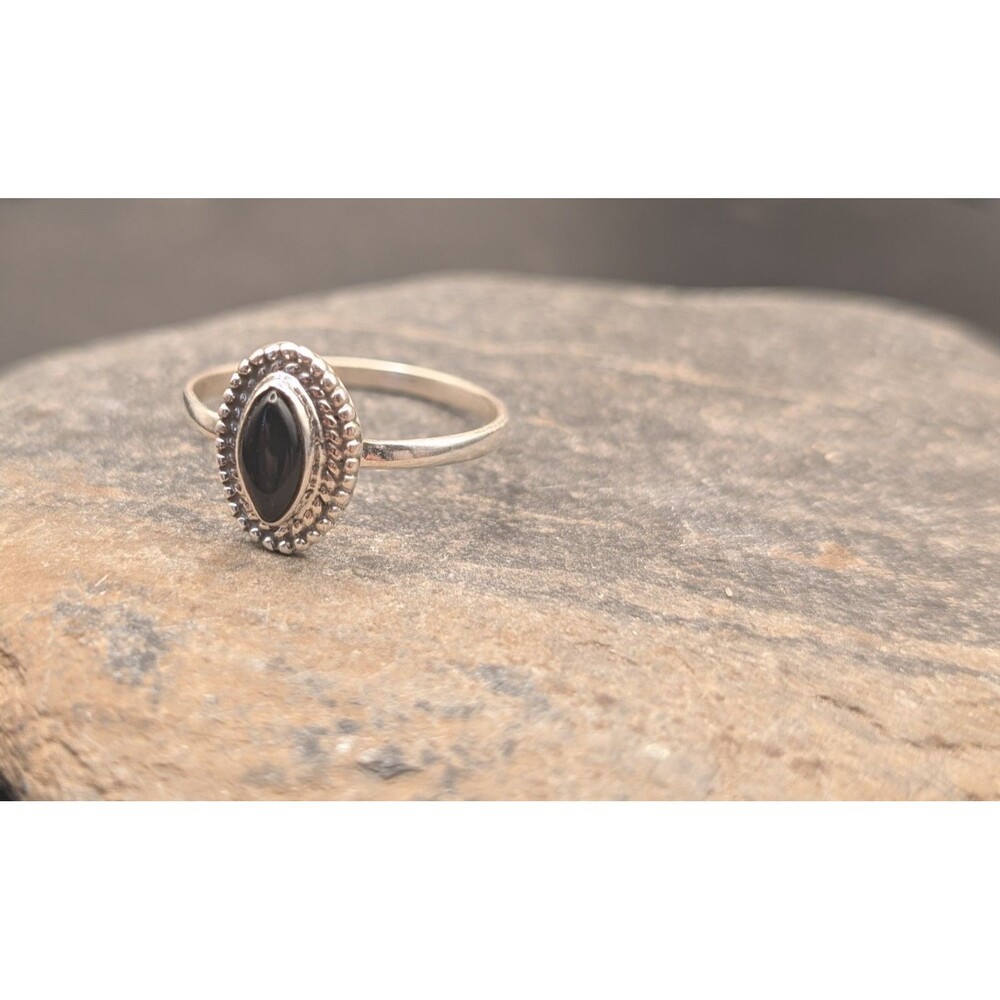 Sterling Silver Marquise Black Stone Ring • Size 9.25 • UMM Finds NorCal